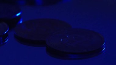 Altın bitcoin kripto para birimleri