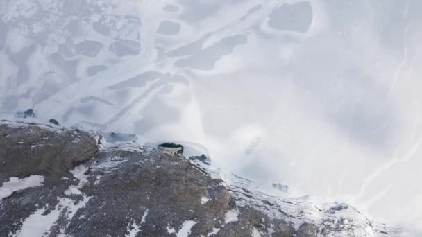 Mont Cenis Moncenisio Dron Vista Aérea Del Lago Congelado Presa — Vídeo de stock