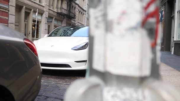 Shot Tesla Model Streets New York — Stock Video