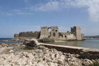 Messenia, Moreloponnese, Yunanistan 'daki Ortaçağ Meton Kalesi