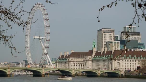 Ein Malerischer Blick Auf Das London Eye Gebäude Und Ein — Stockvideo