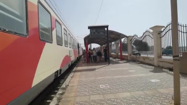 Población Local Estación Tren Asilah — Vídeo de stock