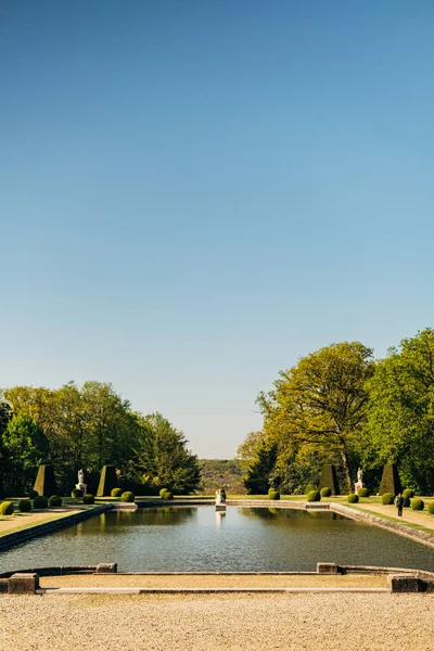 Plano Vertical Del Jardín Del Chateau Breteuil Choisel Francia Fondo — Foto de Stock