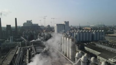 Dublin, İrlanda 'daki Guinness Bira Fabrikasının hava görüntüleri.
