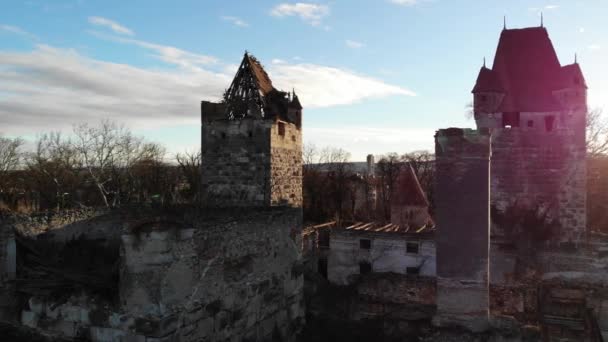 Castillo Abandonado Durante Día Soleado Osterreich Austria — Vídeos de Stock