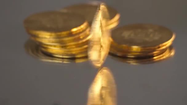 Moedas Criptomoeda Bitcoin Dourado — Vídeo de Stock