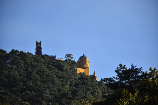 Ein Schöner Blick Auf Den Pena Palast Vor Blauem Himmel — Stockfoto