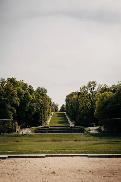 Marly Roi Fransa Daki Domaine National Marly Parkının Baharda Dikey — Stok fotoğraf