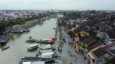 Vietnam 'ın merkez kıyısındaki Hoi An şehrinin insansız hava aracı görüntüleri.