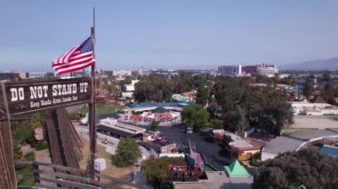 Kaliforniya 'daki Büyük Amerika Tema Parkı