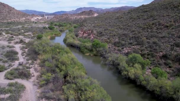 Vue Aérienne Rivière Verde Contre Barrage Bartlett Arizona États Unis — Video