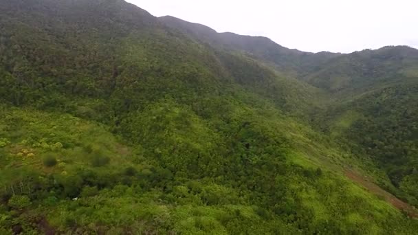 菲律宾绿山绿水的自然景观 — 图库视频影像