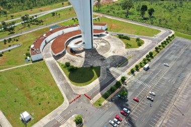 Brezilya 'nın Brasilia kenti yakınlarındaki Dijital TV Kulesi' nin güzel bir manzarası