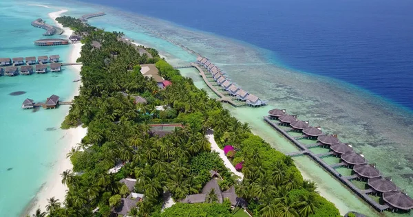 Aerial Drone Shot Populated Island Maldives Washed Indian Ocean — Stock Photo, Image
