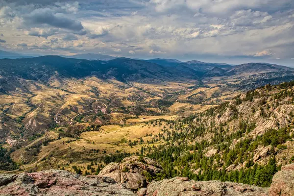 Uma Paisagem Vale Topo Montanha Dos Dentes Cavalo Colorado Eua — Fotografia de Stock