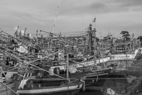Thaise Vissersboot Een Pier Thailand Zuidoost Azië — Stockfoto