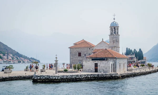 Igreja Católica Nossa Senhora Das Rochas Baía Kotor Herceg Novi — Fotografia de Stock