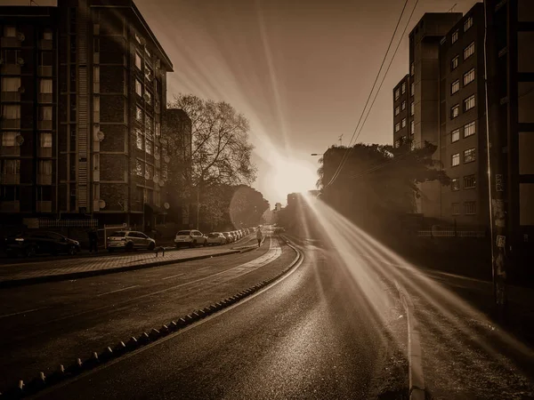Ein Bild Eines Sonnenuntergangs Auf Der Straße Mit Wirkung — Stockfoto
