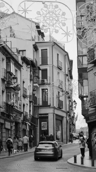 Vertical Shot Car Driving Streets Madrid Spain — Stock Photo, Image