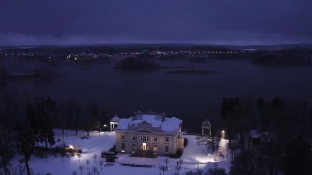 Uzutrakis Malikanesi Nin Havadan Yavaş Çekimleri Geceleri Galve Gölü Yakınlarında — Stok video