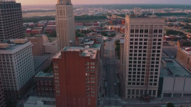 Kansas City Missouri Şehir Merkezinin Yaz Boyunca Altın Saatinde Çekilmiş — Stok video