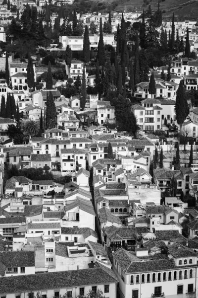 Μια Πανοραμική Θέα Των Σπιτιών Γύρω Από Κάστρο Alhamdra Στην — Φωτογραφία Αρχείου