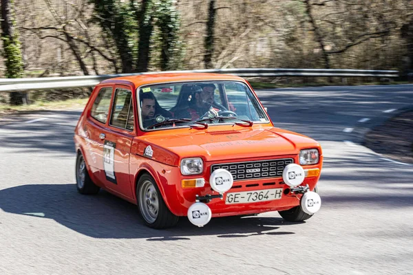 Una Piccola Macchina Spagnola Strada Posto 127 Rally — Foto Stock