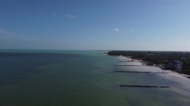 Holbox Adası, Meksika 'nın etrafında inanılmaz bir yörünge.