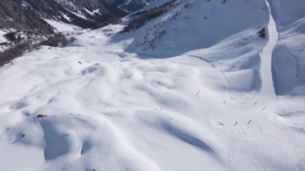 Las Hermosas Imágenes Los Alpes Nevados — Vídeos de Stock