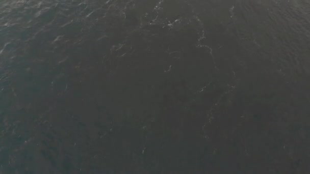 英国韦茅斯波特兰的讲坛岩的长期曝光镜头 — 图库视频影像