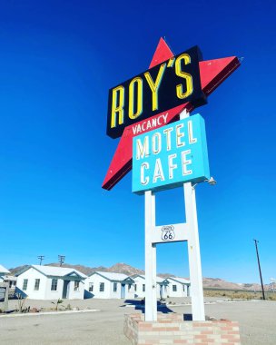 Amboy California 'daki Roy Cafe.
