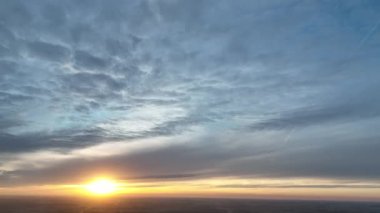 Minnesota 'da güzel bir manzaranın üzerinde manzaralı bir gün batımı