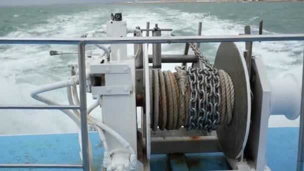 Primer Plano Cabrestante Carrete Barco Para Pesca Por Agua Mar — Vídeo de stock