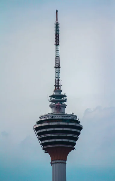 Plano Vertical Parte Superior Torre Kuala Lumpur — Foto de Stock