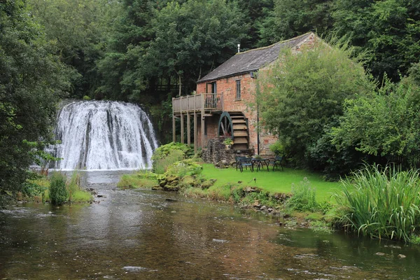 Ein Bild Von Einem Wasserfall Und Einer Wassermühle Grünen Appleby — Stockfoto