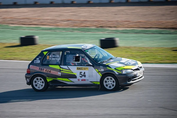 Ein Peugeot 106 Rallye Rennwagen Auf Der Strecke Von Montmelo — Stockfoto