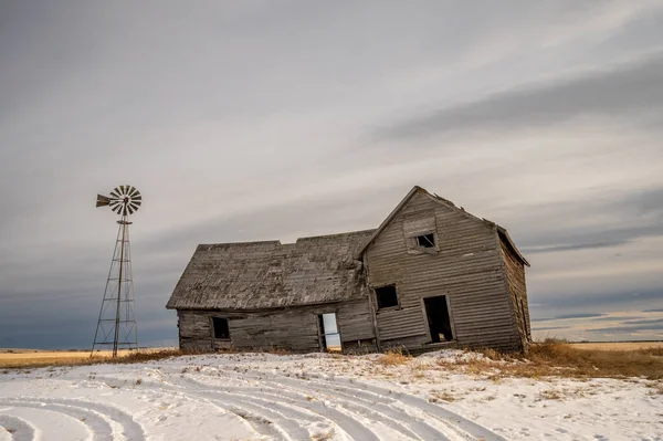 Oude Verlaten Bedrijfsgebouwen Het Platteland Van Alberta — Stockfoto