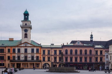Cieszyn kasabasının eski pazar meydanının ön cephesi.