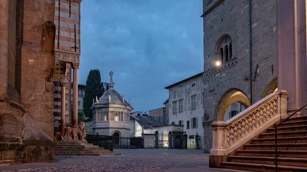 Prázdné Náměstí Katedrály Piazza Del Duomo Bergamu Itálie — Stock fotografie