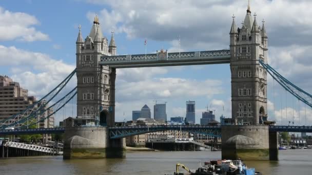 Мост Знаменитой Башни Обязательное Место Посещения Главная Достопримечательность Города Лондон — стоковое видео