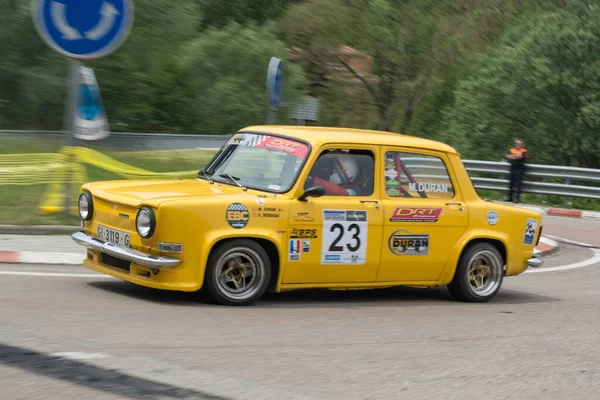 Asfalt Rallisinde Klasik Küçük Araba Simca 1000 Rallye — Stok fotoğraf