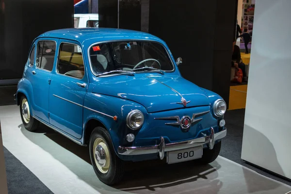 Carro Típico Espanhol Clássico Rua Assento 800 — Fotografia de Stock