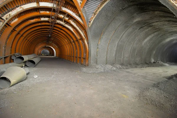 Dwa Tunele Schronów Przeciwlotniczych Czasie Wojny Światowej — Zdjęcie stockowe