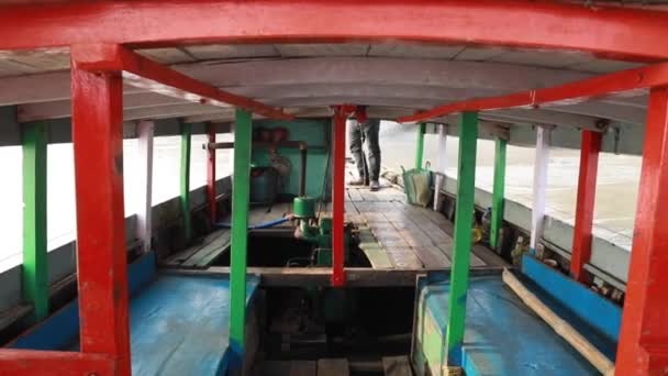 Taki Bengala Ocidental Índia Dezembro 2021 Dentro Barco Turístico Madeira — Vídeo de Stock