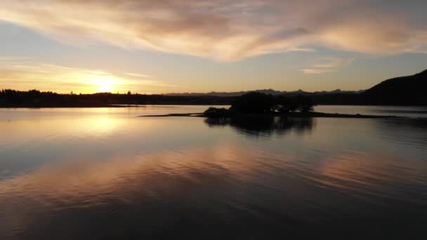 Pôr Sol Nos Alpes Sul Sobre Lago Tekapo Vista Aérea — Vídeo de Stock