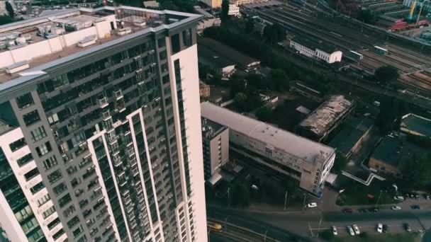 Rascacielos Moderno Día Soleado — Vídeo de stock