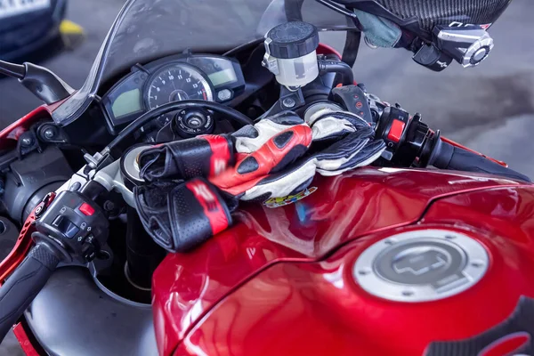 Крупним Планом Спортивний Мотоцикл Трасі — стокове фото