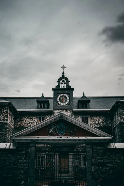 Vertical Shot Old Seminary Saint Sulpice Montreal Quebec Canada Gloomy — Stock Photo, Image