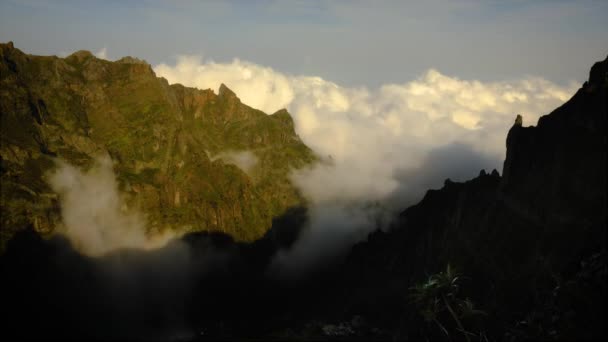 Lapso Tempo Com Nuvens Movimento Vale Pico Arieiro Madeir — Vídeo de Stock