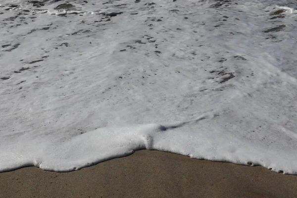 Gros Plan Vagues Océan Pacifique Éclaboussant Sur Plage — Photo